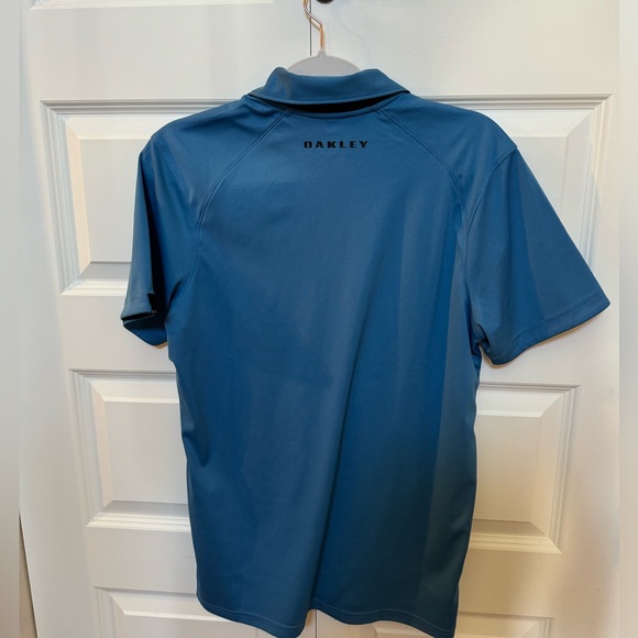 EUC Mens Oakley blue polo size small - Picture 3 of 3